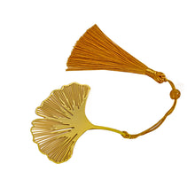 Load image into Gallery viewer, 1pcs Student Chinese Style Stationery Retro Metal Bookmarks Hollow Ginkgo Biloba Maple Leaf Lotus Vein Book Marks Gifts
