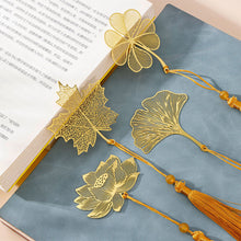 Load image into Gallery viewer, 1pcs Student Chinese Style Stationery Retro Metal Bookmarks Hollow Ginkgo Biloba Maple Leaf Lotus Vein Book Marks Gifts
