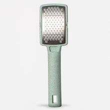 Load image into Gallery viewer, Anti-splash Foot Grinder Remove Dead Skin Calluses Exfoliating Rub Footboard File Washable Durable Manual Pedicure Tool