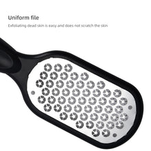 Load image into Gallery viewer, Stainless Steel Anti-splash Foot Grinder Remove Dead Skin Calluses Exfoliating Foot File Detachable Washable Manual Pedicure Tool