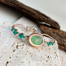 Load image into Gallery viewer, Fashionable Temperament Versatile Small Fresh Oval Dial Leaf Bracelet Watch Square Quartz Strap Simple Women's Watch