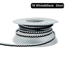 Load image into Gallery viewer, Two Tone Rubber Chains Dental Rubber Chains Oral Chain Rings Dental Consumables Orthodontic Tools