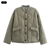 Load image into Gallery viewer, Quilted Button-down Cotton Jacket Stylish Comfortable Retro Casual Jacket Winter Warm Loose Short Jacket for Women