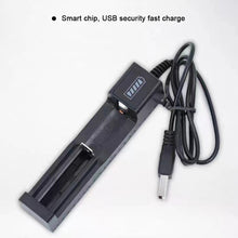 Load image into Gallery viewer, 3.7-4.2V Lithium Battery Universal Charger USB Smart Single Slot Charger For 26650/18650/14500/10440