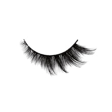 Load image into Gallery viewer, 5 Pairs Natural Exaggerated Curled Cat Eye Eyelashes Fox Eye Tail Elongated Eyelashes 3D False Eyelash Extension