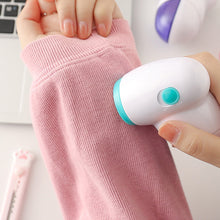Load image into Gallery viewer, Portable Hair Ball Trimmer Mini Electric Hair Ball Remover Clothes Blanket Trimmer Care Tools