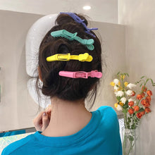 Load image into Gallery viewer, 6pcs Colorful Alligator Hair Clips Clamps Hairdressing Professional Salon Hair Grip Crocodile Hairpins Hair Barber Accessories