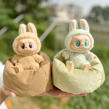 Load image into Gallery viewer, For 17cm Labubu Mini Sofa Bjd Doll Room Decoration Second Generation Sitting Party Series Doll Sofa Car Mini Sofa Bed