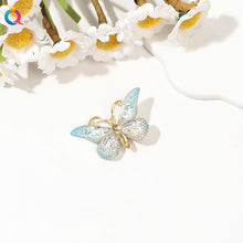 Load image into Gallery viewer, Gradient Colored Butterfly Hair Clip Mini Lovely Bangs Hairpin Hair Claw Clip Versatile Fashionable Headwear Hair Accessories