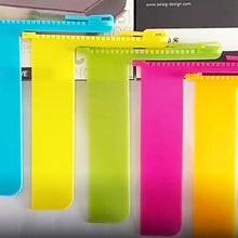 Load image into Gallery viewer, Creative Zipper Bookmark Dual-Function Organizer with Divided Pages for Easy Note-Taking and Marking Ideal for Reading