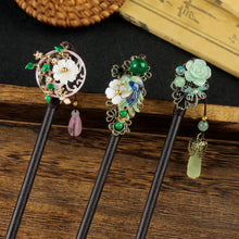 Load image into Gallery viewer, Tassel Hairpin Multiple Flower Shapes Wooden Updo Hair Clasp Retro Minimalist Temperamental Headwear Hair Accessory for Women