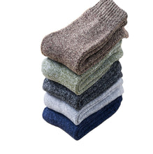 Load image into Gallery viewer, Men's Mid-tube Socks Autumn Winter Thickened Fleeced Warm Looped Stockings Comfortable Breathable Cold Resistant Socks