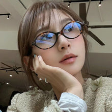 Load image into Gallery viewer, Retro Small Frame Oval Blue-light-blocking Glasses Fashionable Versatile Durable Metal Hinge Glasses for Women