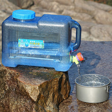 Load image into Gallery viewer, 3-7.5L Transparent Water Bucket Large Capacity Portable Camp Water Bag with Detachable Faucet No Leakage for Outdoor Camping Fishing Picnic Hiking