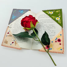 Load image into Gallery viewer, Creative Personalized Handmade Embroidery Corner Bookmark Felt Triangle Marker Bookmark Reading Enthusiast Gift