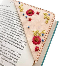 Load image into Gallery viewer, Creative Personalized Handmade Embroidery Corner Bookmark Felt Triangle Marker Bookmark Reading Enthusiast Gift
