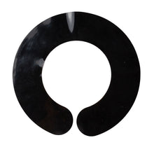 Load image into Gallery viewer, Silicone Neck Protection Shawl Hair Cutting Dyeing Neck Cape Washable Self-adhesive Soft Silicone Pad Hair Styling Tool