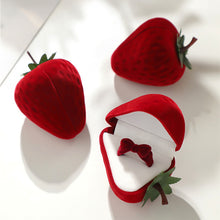 Load image into Gallery viewer, Strawberry Ring Box Children's Cute Jewelry Box Plush Storage Box Gift Box Jewelry Box