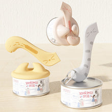 Load image into Gallery viewer, Pet Cat Canned Food Spoon Soft Multifunctional Portable Can Opener Feeding Spoon Wet Food Can Spoon Can Lid Pet Feeding Tool