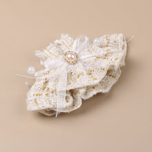 Load image into Gallery viewer, Miniature Pearl Bow Lace Trimmed Skirt for 11cm Dolls Cute DIY Doll Clothes Lovely Outfit Gifts for Girls Friends