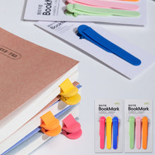 Load image into Gallery viewer, Silicone Bookmark Clip Automatically Follows Notebook Page Divider with Pen Holder Page Flipping for School
