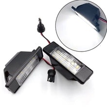 Load image into Gallery viewer, 1Pc Car LED License Plate Lights Number Plate Lamp Replacement Canbus Error Free Car 12V Light For Infiniti Nissan Armada Qashqai Kicks March Note Navara