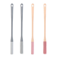 Load image into Gallery viewer, Toe Seam Cleaning Brush Relieve Itching Exfoliate Extended Handle Soft Rubber Brush Head Convenient Storable Foot Cleaning Tool