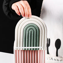Load image into Gallery viewer, Rainbow Silicone Heat-insulation Pad Detachable Spliceable Durable High Temperature Resistant Household Dining Heat-resistant Mat