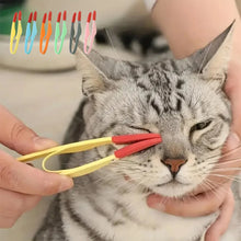 Load image into Gallery viewer, Soft Durable Silicone Pet Eye Cleaning Brush Tear Stains Brush Cat Dog Universal Daily Cleaning Brush Pet Accessories