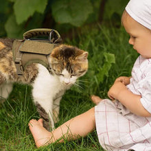 Load image into Gallery viewer, Outdoor Adjustable Cat Vest Waterproof Cat Clothes Escape-Proof Design Cat Chest Strap Special Vest for Walking Cats