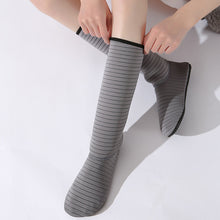 Load image into Gallery viewer, 1Pair High-Top Beach Diving Socks Anti-Slip And Anti-Sand Water Shoes Home Fitness Yoga Shoes Diving Equipment