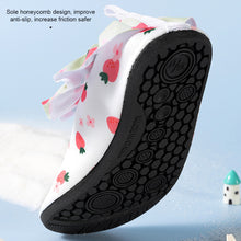 Load image into Gallery viewer, 1 Pair Non-Slip Quick Drying Children's Beach Shoes Elastic Shoe Collar Anti-Scratch Soft Bottom Water Shoes Drifting Water Park Equipment