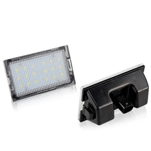 Load image into Gallery viewer, 1PC/2Pcs Car LED License Plate Lights Number Plate Lamp Replacement Canbus Error Free Car 12V Light For Land Rover Discovery Freelander LR2 LR3 LR4