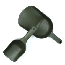 Load image into Gallery viewer, Carp Fishing Baiting Throwing Spoon Fishing Lure Casting PP Shovel Bait Scoop Carp Fishing Tool For Feeding Particles Bonito Carp