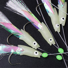 Load image into Gallery viewer, 5PCS/String Dazzling Colored Silk Luminous Fish Head String Hooks For White Strips Upturned Mouth Fish Hooks With Barbs Pins Eight-Shaped Rings