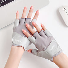 Load image into Gallery viewer, 1Pair Half-Finger Fitness Gloves Wear-Resistant Prevent Calluses Sports Hand Protectors Outdoor Cycling Anti-Slip Gloves