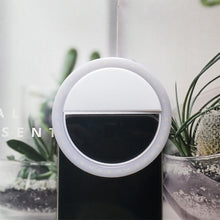 Load image into Gallery viewer, LED Light Ring with USB charging Phone Lens Selfie Light Mini Circular Fill Light Clip For iPhone Samsung Xiaomi Poco