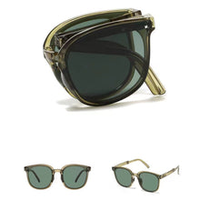 Load image into Gallery viewer, Foldable Sunglasses Summer Trendy Unisex Sunglasses Portable Design for Outdoor Travel Streetwear Accessories