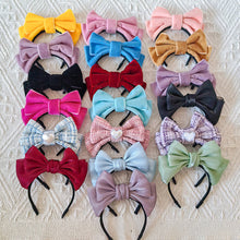 Load image into Gallery viewer, For 17cm Labubu Doll Clothes Fashion Clothing Bow Tie Hair Clip Mini Cute Doll Fashion Accessories