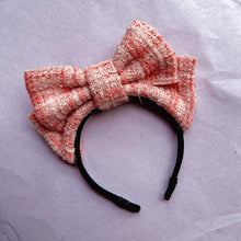 Load image into Gallery viewer, For 17cm Labubu Doll Clothes Fashion Clothing Bow Tie Hair Clip Mini Cute Doll Fashion Accessories