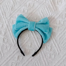 Load image into Gallery viewer, For 17cm Labubu Doll Clothes Fashion Clothing Bow Tie Hair Clip Mini Cute Doll Fashion Accessories