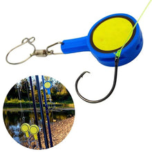 Load image into Gallery viewer, 1PC Portable Fishhook Knotting Tool With Thread Cutting Clip Fishhook Protection And Storage Device Outdoor Fishing Supplies