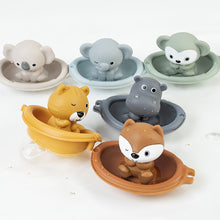 Load image into Gallery viewer, Stackable Bath Boats for Toddlers Water Play Animal Bath Stacking Boats with Puppets Sensory Bath Toys for Babies Parent-Child Bath Time