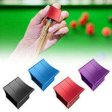 Load image into Gallery viewer, 1PC Universal Strong Magnetic Aluminum Alloy Chalk Storage Box Anti-Stain Three-Section Chalk Protection Box Billiards Supplies