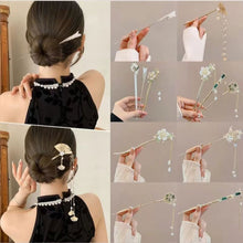 Load image into Gallery viewer, Elegant Chinese Style Tassel Hair Stick Hairpins Traditional Floral Hanfu Hair Sticks Women’s Vintage Bamboo Hair Accessories
