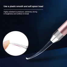 Load image into Gallery viewer, Baby Ear Cleaner Spoon Ear Digger LED Flash Light Visual Children Earpick Visual Children Earpick Ear Cleaning Kit