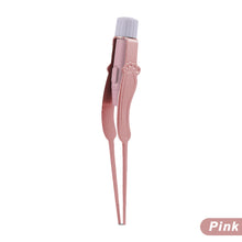 Load image into Gallery viewer, Baby Ear Cleaner Spoon Ear Digger & Tweezers LED Flash Light Visual Children Earpick Visual Children Earpick Ear Cleaning Kit