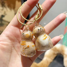 Load image into Gallery viewer, 1/6pcs Kawaii Cat Hair Storage Box Transparent Pet Hair Keepsake Pendant for Pet Memorial Healing Pendant Cat Lover Keyring Accessory