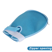 Load image into Gallery viewer, Soft Hand Restraint Gloves for Elderly Patients Bed Rest Restraint Fixed Gloves Breathable Restraint Straps for Patient Use