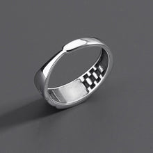 Load image into Gallery viewer, Simple Adjustable Checkerboard Men's Ring Black Resin Geometric Vintage Band Elegant And Fashionable Plated Ring